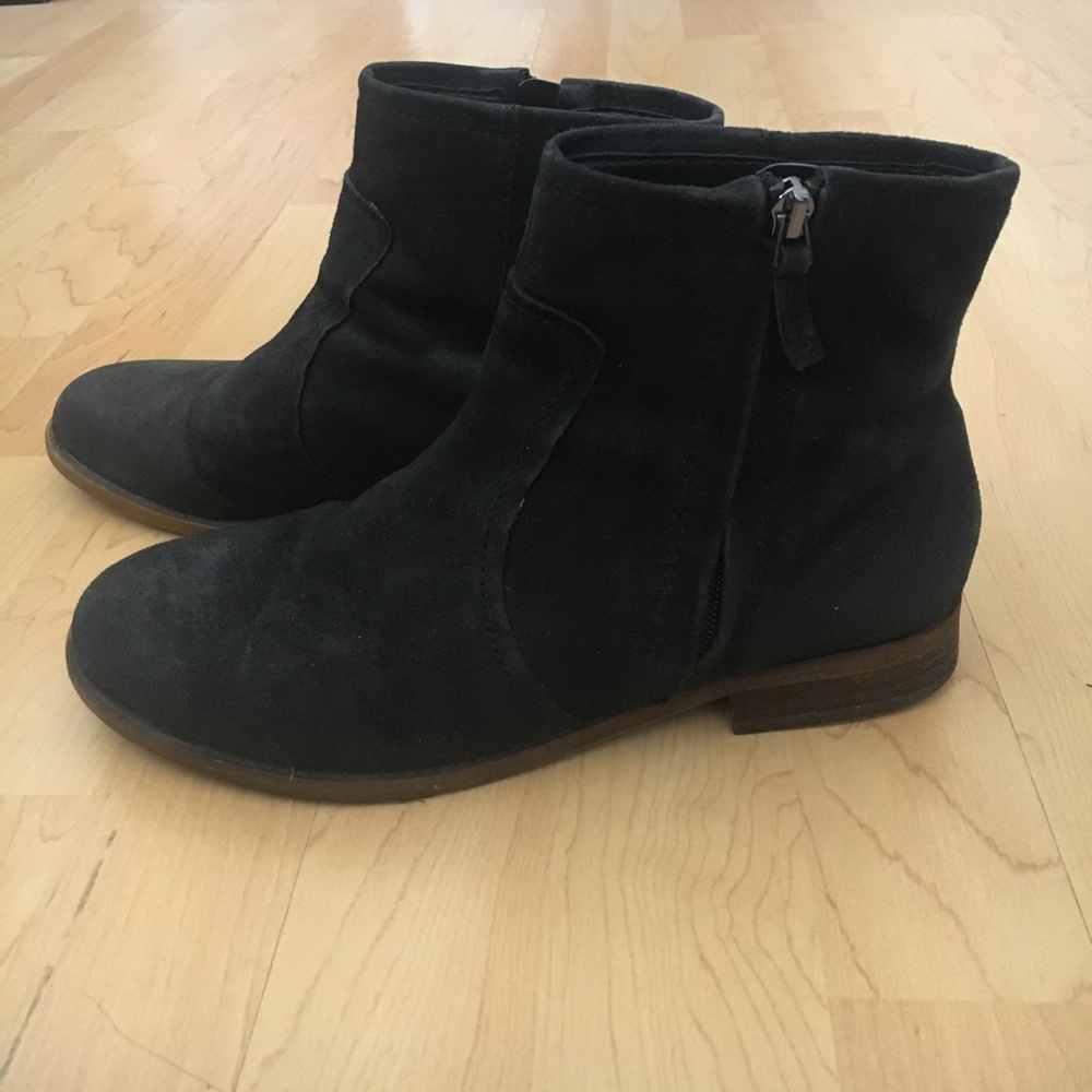 Franco Sarto Black Suede Kelvin Ankle Boots 8.5